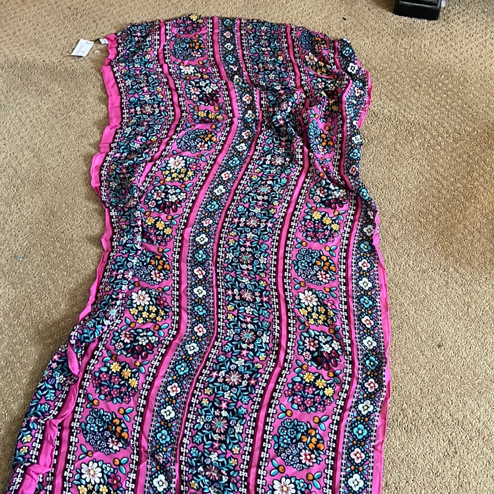 Vera Bradley Soft Fringe Scarf. RETIRED pattern kaleidoscope. NWT